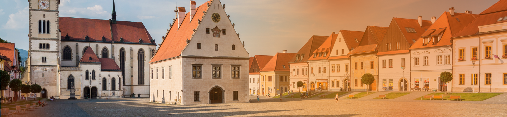 NOVÝ SALÓN HENSFORT NA SLOVENSKU PREZENTOVANÝ POČAS BARDEJOVSKÉHO JARMOKU