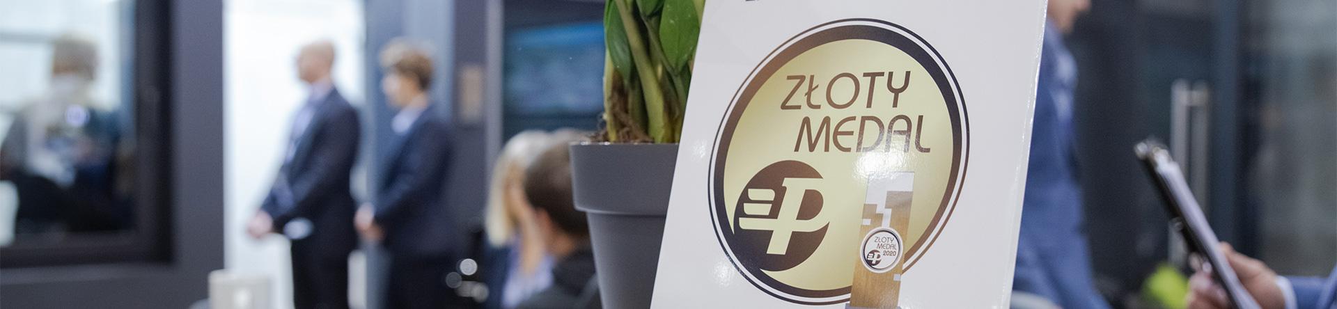 ŠMRNC A VKUS NA VEĽTRHU BUDMA V EXPOZÍCII SPOLOČNOSTI HENSFORT.